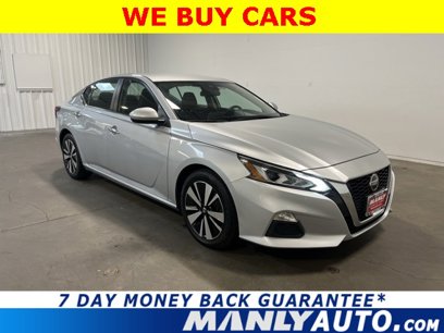 Used 2022 Nissan Altima 2.5 SV