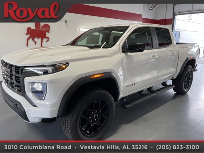 New 2025 GMC Canyon AT4