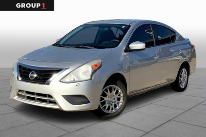 Used 2016 Nissan Versa SV