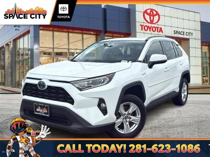 Certified 2020 Toyota RAV4 XLE