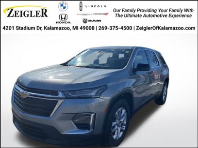 Used 2023 Chevrolet Traverse LS