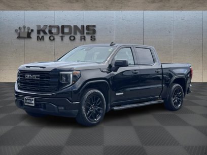 Used 2022 GMC Sierra 1500 Elevation w/ LPO, Elevation Black Package