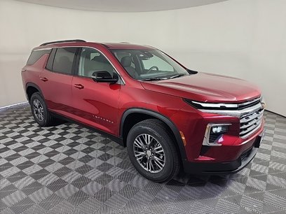 New 2025 Chevrolet Traverse LT w/ Driver Confidence Package