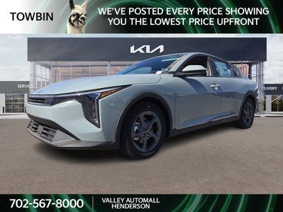 New 2025 Kia K4 LXS