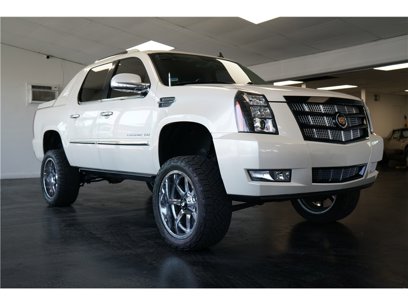 Used 2013 Cadillac Escalade EXT Luxury