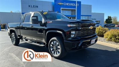 New 2025 Chevrolet Silverado 2500 Custom w/ Custom Value Package