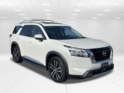 Used 2023 Nissan Pathfinder Platinum