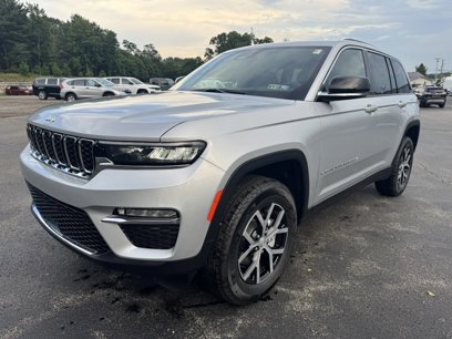 New 2025 Jeep Grand Cherokee Limited
