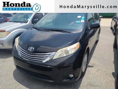 Used 2017 Toyota Sienna XLE