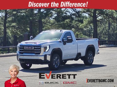 New 2025 GMC Sierra 2500 SLE