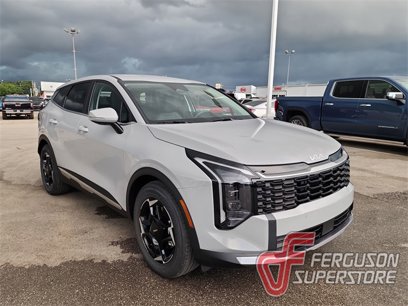 New 2026 Kia Sportage EX