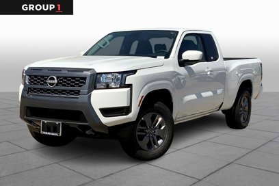New 2025 Nissan Frontier SV