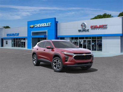 New 2025 Chevrolet Trax LT w/ Driver Confidence Package