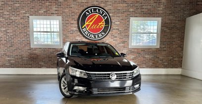 Used 2018 Volkswagen Passat 2.0T SE w/ SE Lighting Package