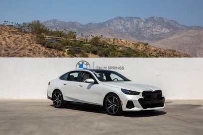 New 2026 BMW 550e xDrive