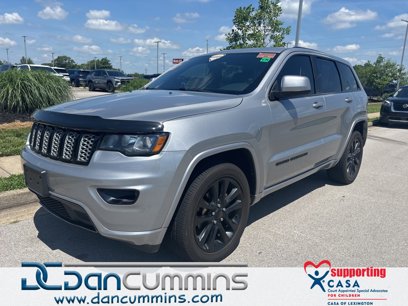 Used 2017 Jeep Grand Cherokee Altitude