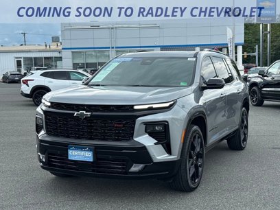 Certified 2025 Chevrolet Traverse RS w/ LPO, Floor Liner Package
