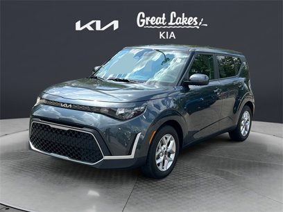 Used 2023 Kia Soul LX w/ LX Technology Package