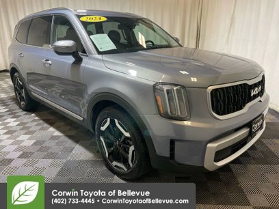 Used 2024 Kia Telluride EX w/ EX Captain's Chair Package