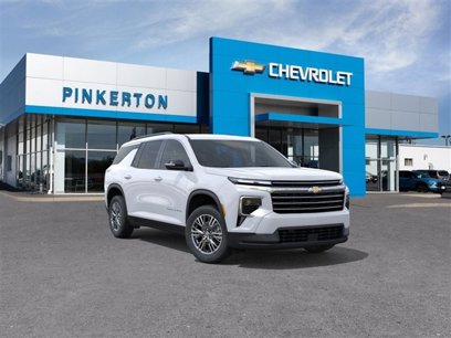 New 2025 Chevrolet Traverse LT w/ LPO, Floor Liner Package