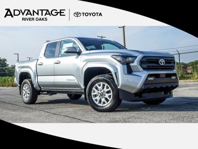 New 2024 Toyota Tacoma SR5