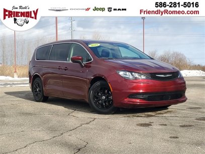 Used 2022 Chrysler Voyager LX