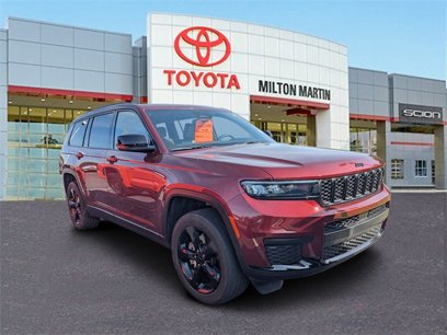 Used 2023 Jeep Grand Cherokee L Laredo
