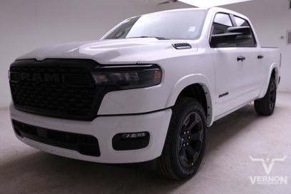 New 2025 RAM 1500 4x4 Crew Cab