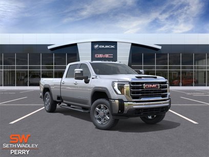 New 2025 GMC Sierra 3500 SLT w/ SLT Premium Package