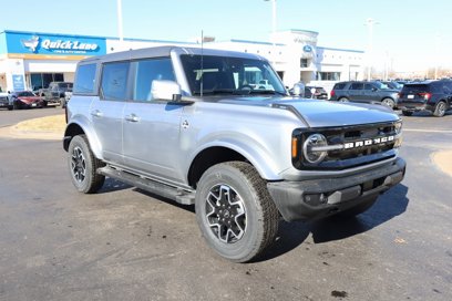 New 2024 Ford Bronco Outer Banks
