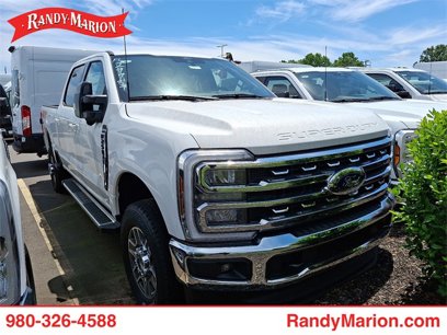 New 2024 Ford F250 Lariat w/ FX4 Off-Road Package