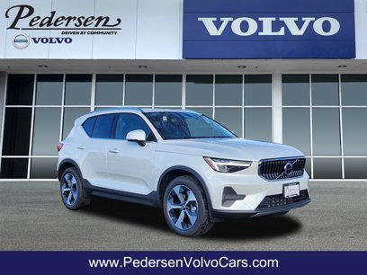 New 2025 Volvo XC40 B5 Core w/ Protection Package Premier