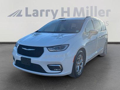 Used 2022 Chrysler Pacifica Limited