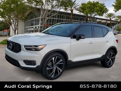 Used 2021 Volvo XC40 T5 R-Design w/ Advanced Package