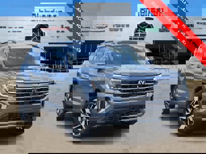 Used 2024 Volkswagen Atlas SE