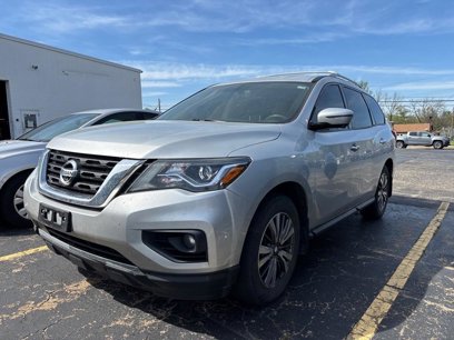 Used 2019 Nissan Pathfinder SL w/ Cargo Package