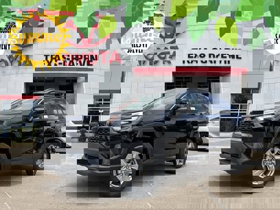 New 2025 Toyota RAV4 XLE