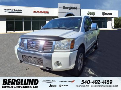 Used 2004 Nissan Titan LE w/ (Tow) Big Tow Pkg