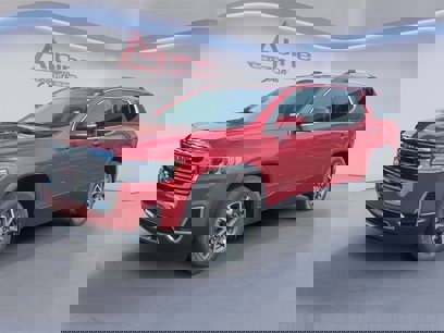 Used 2022 GMC Acadia SLE w/ Driver Convenience Package
