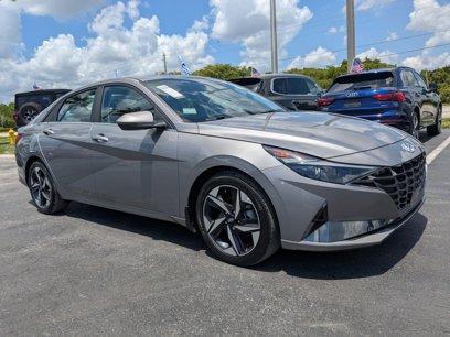 Used 2023 Hyundai Elantra Limited