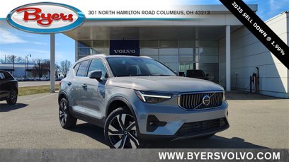 New 2025 Volvo XC40 B5 Ultra w/ Climate Package