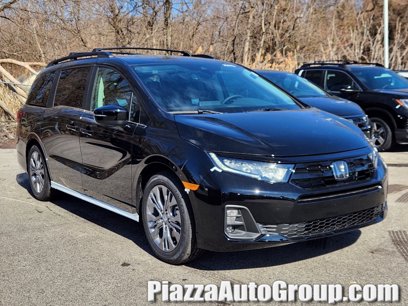 New 2025 Honda Odyssey Touring
