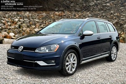 Used 2017 Volkswagen Golf Alltrack S