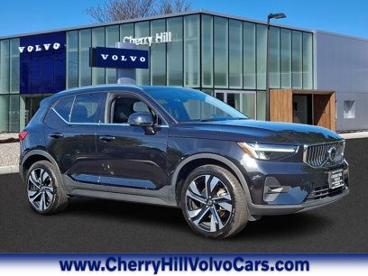 Used 2025 Volvo XC40 B5 Plus w/ Climate Package