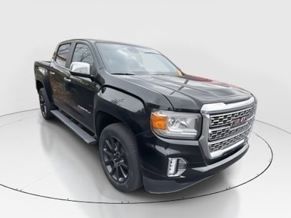 Used 2022 GMC Canyon Denali w/ Denali Black Edition Package