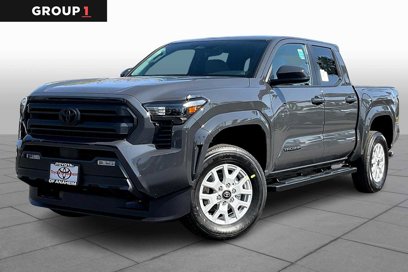 New 2025 Toyota Tacoma SR5