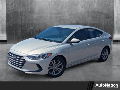 Used 2017 Hyundai Elantra SE