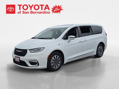 Used 2022 Chrysler Pacifica Limited