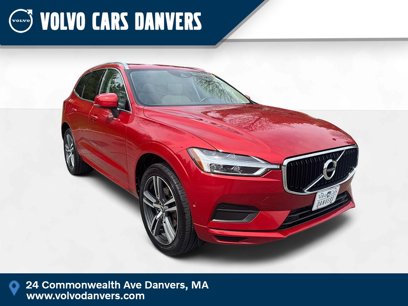 Used 2019 Volvo XC60 T5 Momentum w/ Multimedia Package