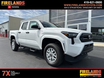 New 2024 Toyota Tacoma SR